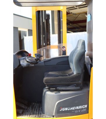 Jungheinrich ETV320 Electric Reach Truck 2000kg 8.42m ETV320 2 image 13