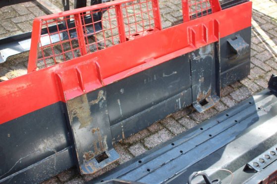 Bobcat T590 Diesel Skid Steer Loader 50.8kW 2020 With Various Attachments T590 2020 2 image 13