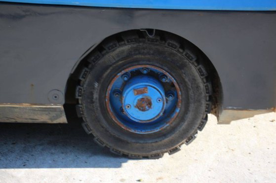 Sweeper Ravo 5002 SI CD Diesel 81kW 2000 Ravo 5002 SI CD 2000 2 image 13