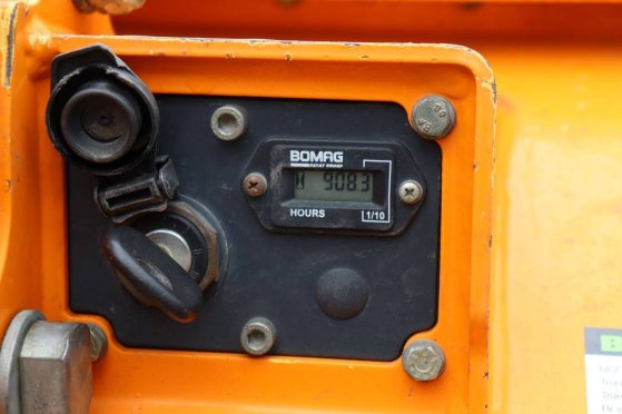 Vibratory plate Bomag BPR 100/80 D Diesel 2010 BPR 100/80 D 2010 2 image 13