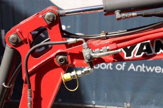 Mini excavator Yanmar SV08 Diesel 2014 923 2014 2 image 13