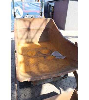 Tracked dumper Wacker Neuson DT15 Diesel 1500kg 2014 Neuson DT15 2014 2 Tracked Dumpers image 13