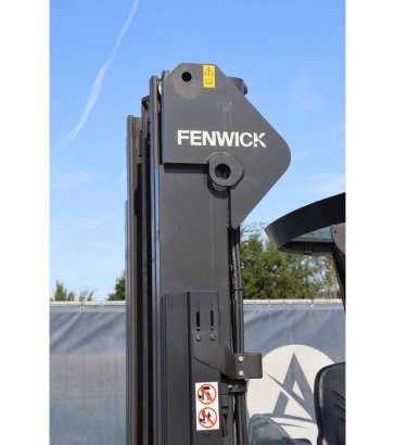 Linde R14-01 Electric Reach Truck 1400kg 8.6m 2021 R14-01 2021 2 image 13