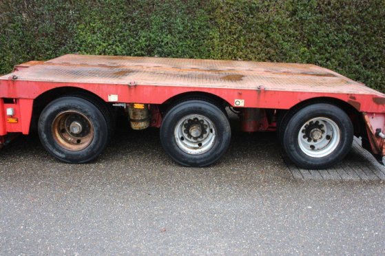 Semi-Low Loader Nooteboom EURO-48-03 2001 Nooteboom EURO-48-03 2001 2 Lowloader semi-trailers image 13