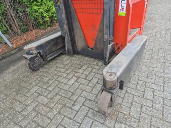 Reach truck BT FRT 2000 SE-5 Electric 2000kg 4.15m 1994 BT FRT 2000 SE-5 1994 2 image 13