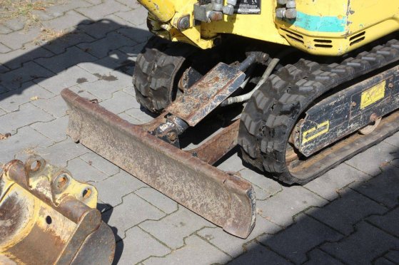 Mini excavator Yanmar SV08-1S 7.7kW 2011 923 2011 2 image 13