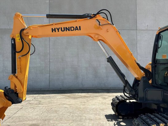 Crawler excavator Hyundai R60VS Diesel 40.5kW 2019 R60VS 2019 2 Crawler Excavators image 13