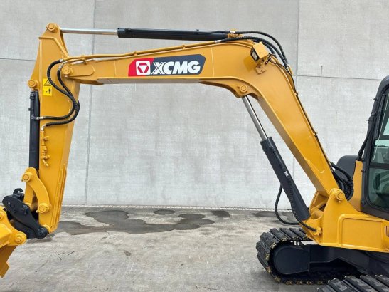 Crawler excavator XCMG XE60DA Diesel 35.9kW 2022 XE60DA 2022 2 Crawler Excavators image 13
