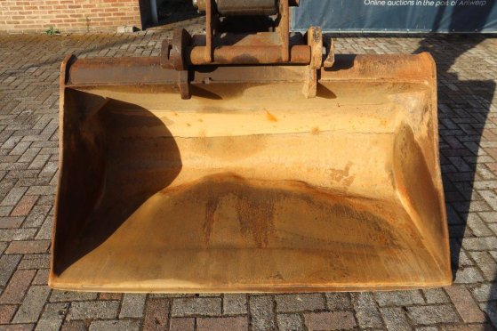 Wheel excavator Volvo EWR150E Diesel 105kW 2019 EWR150E 2019 2 Wheeled Excavators image 13