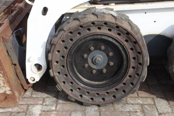 Skid steer loader Bobcat S450 Diesel 37kW 2017 7333 2017 2 Wheel Loaders image 13