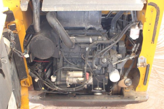 Skid steer loader Bobcat S450 Diesel 36kW 2016 7333 2016 2 Wheel Loaders image 13