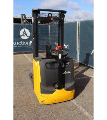 Linde L14 Electric Stacker 1400kg 2021 10042 2021 2 image 13