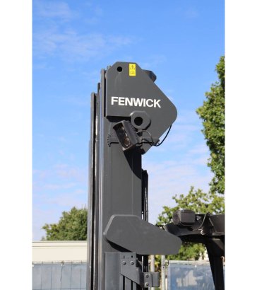 Fenwick-Linde Electric Reach Truck 1400kg 2018 Fenwick-Linde R14-01 2018 2 image 13