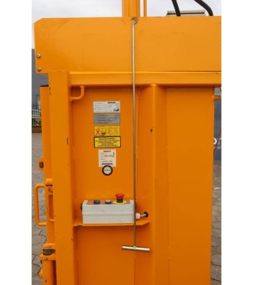 Vertical baler Bramidan B16 Electric 2007 Bramidan B 16 2007 2 image 13