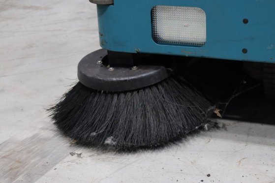 Tennant 6200 Electric Sweeper 1.8kW 2017 TENNANT 6200 2017 2 image 13