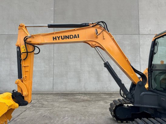 Midi excavator Hyundai R60VS Diesel 2016 R60VS 2016 2 Crawler Excavators image 13