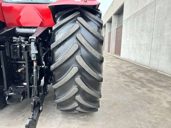 Agricultural tractor Case Magnum 285 IH Diesel 2004 Magnum 285 IH 2004 2 image 13