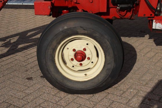 Mini tractor international harvester co 453 Diesel 1971 International harvester co 453 1971 2 image 13