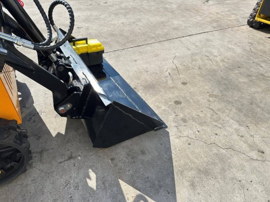 Mini Tracked Skid Steer Loader SDL00L 360T Petrol 2026 New SDLOOL 360T 2026 1 image 13