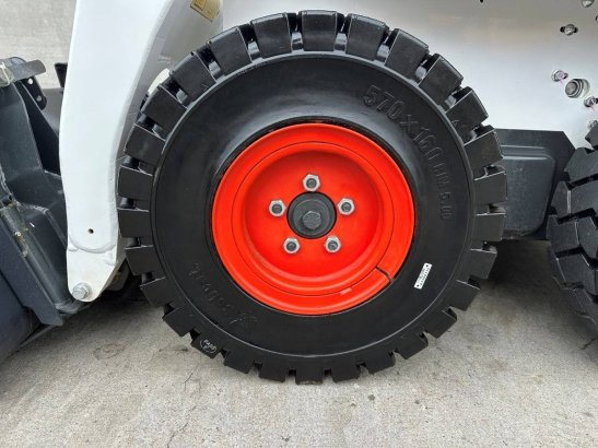 Bobcat S70 Diesel Skid Steer Loader 2026 New S70 2026 1 Wheel Loaders image 13