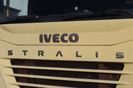 Flatbed (truck) Iveco Stralis 430 Diesel 430hp 2005 Stralis 430 2005 2 image 13