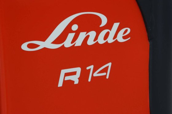 Linde R14 Electric Reach Truck 1400kg 5.09m 2005 R14 2005 2 image 13