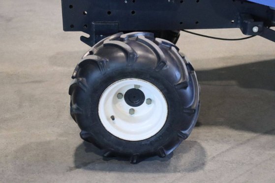 Compact Tractor Iseki TXG 237 Hydrostatic 2014 Iseki TXG 237 2014 2 image 14