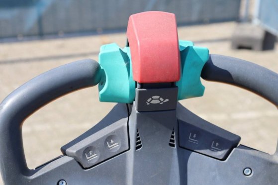 Heavy machinery product image - Image 14 of 15