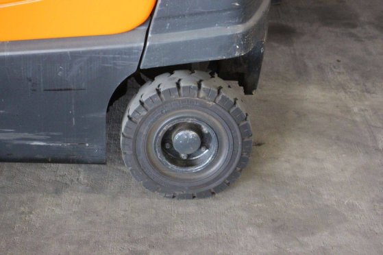 Forklift Hyster J3.0XN-861 Electric 2880kg 4.1m 2010 J3.0XN-861 2010 2 Forklift image 14