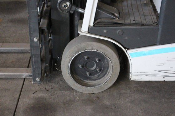 Forklift Unicarriers AG1N1L18Q Electric 1450kg 4.75m 2016 UniCarriers AG1N1L18Q 2016 2 Forklift image 14