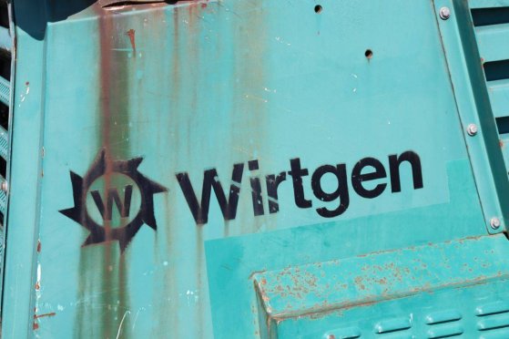 Wirtgen W 500 Diesel Asphalt Milling Machine 79kW 2000 with attachments W 500 2000 2 image 14
