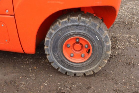 Forklift Linde H30 LPG 3000kg 5.2m 2008 H30T 2008 2 Rough Terrain Forklift image 14