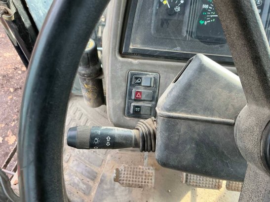 Agricultural tractor New Holland L85 DT Diesel 1996 L85 DT 1996 2 image 14