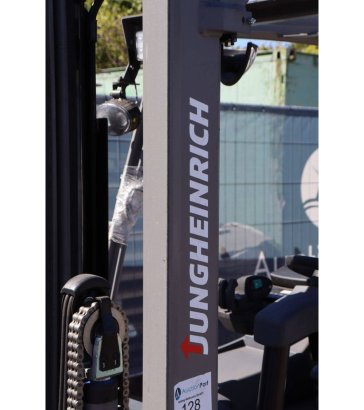 Forklift Jungheinrich EFG 316k Electric 1600kg 2025 DEMO EFG 316k 2025 2 Forklift image 14
