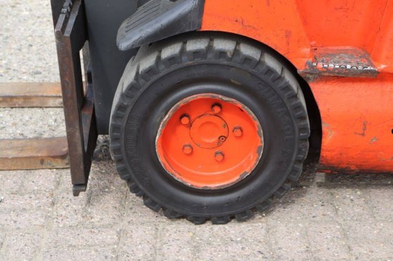 Linde E30-03-600 Electric Forklift 3000kg 5.0m 2005 E30-03-600 2005 2 Forklift image 14