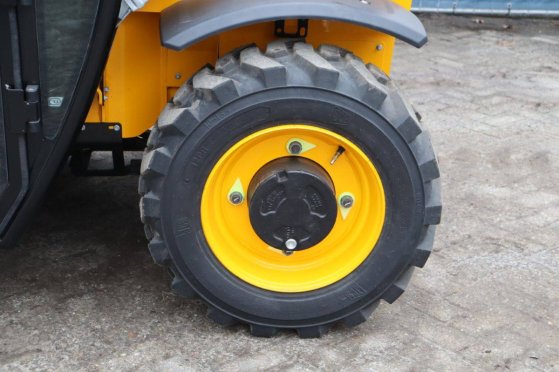 JCB 512-40 Telehandler Diesel 3500kg 2023 512-40 2023 2 image 14