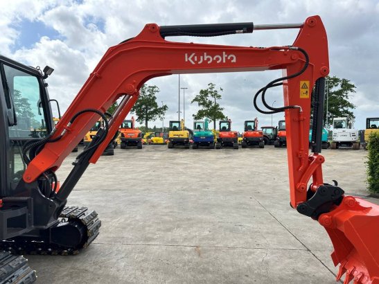 Midi excavator Kubota KX155-3SZ Diesel 2014 KX155-3SZ 2014 2 image 14