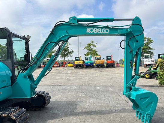 Kobelco SK60-8 Diesel Mini Excavator 2014 SK60-8 2014 2 Crawler Excavators image 14