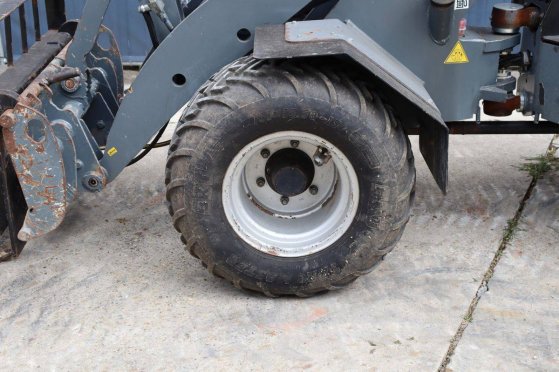 Articulated loader Giant V452T Diesel 33kW 2011 Giant V452T 2011 2 image 14