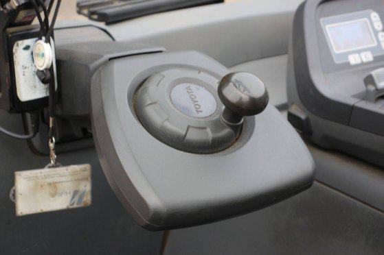 Toyota Electric Reach Truck 2 image 14