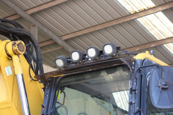 Wheel excavator Komatsu PW148 Diesel 90kW 2014 915 2014 2 Wheeled Excavators image 14