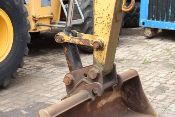 Crawler excavator Caterpillar E70B Diesel 40kW E70B 2 Crawler Excavators image 14