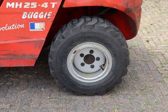Forklift Manitou MH25-4T Diesel 2500kg 3.7m 2008 MH25-4T 2008 2 Forklift image 14