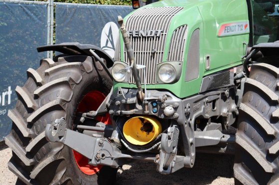 Tractor Fendt 712 Vario Diesel 101kW 2007 Fendt 712 Vario 2007 2 image 14