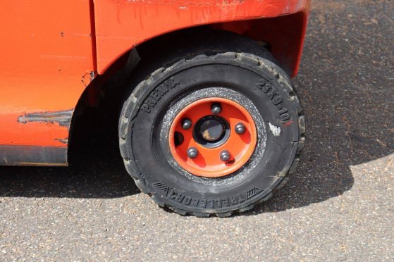 Linde E40HL-01/600 Electric Forklift 4000kg 2012 E40HL-01/600 2012 2 Forklift image 14