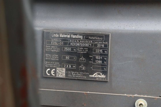 Linde E25L-01 Electric Forklift 2500kg 2016 E25L-01 2016 2 Forklift image 14