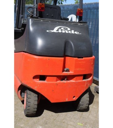 Linde E25/600-02 Electric Forklift 2500kg 7m 2003 E25/600-02 2003 2 Forklift image 14