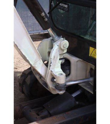 Mini excavator Bobcat E16 Diesel 10kW 2012 E16 2012 2 image 14