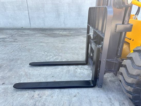 Rough Terrain Forklift Captok CK35 Diesel 2026 Captok CK35 2026 2 Rough Terrain Forklift image 14