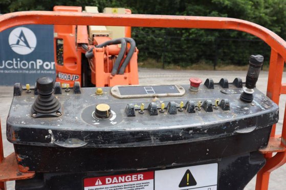 JLG E300AJP Electric Articulated Boom Lift 230kg 11.14m 2007 E300AJP 2007 2 image 14